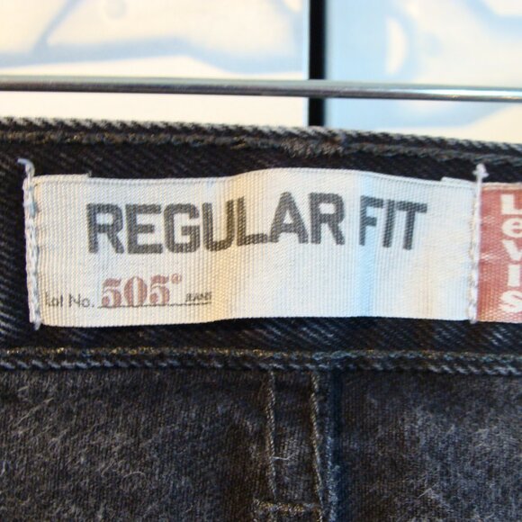 Men's Levi's Jeans 34x32, Regular 505 Fit, Black. Broken in and well-maintained. - Picture 6 of 6